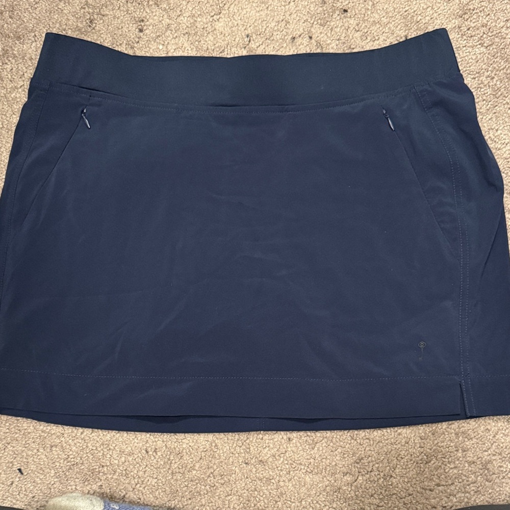Navy Blue Skort with Pockets belyn key L